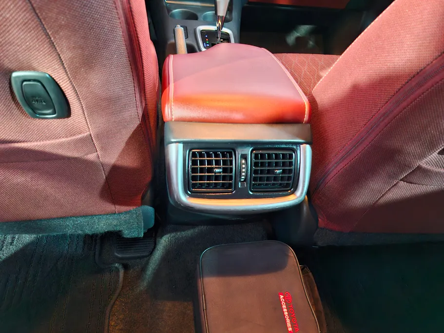 2023 Toyota Hilux SGLX 4X4 AT DSL 