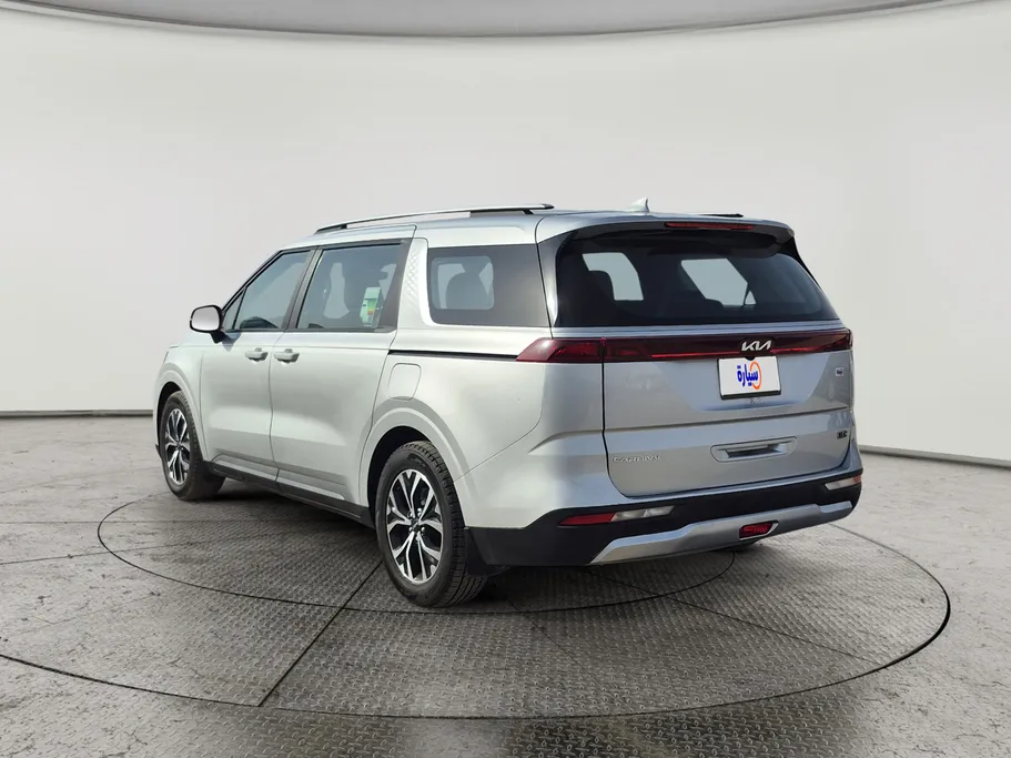 2023 Kia Carnival GL 