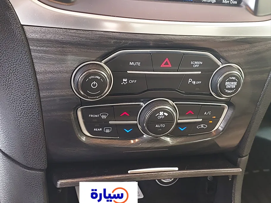 كرايسلر 300 LIMITED 2020 
