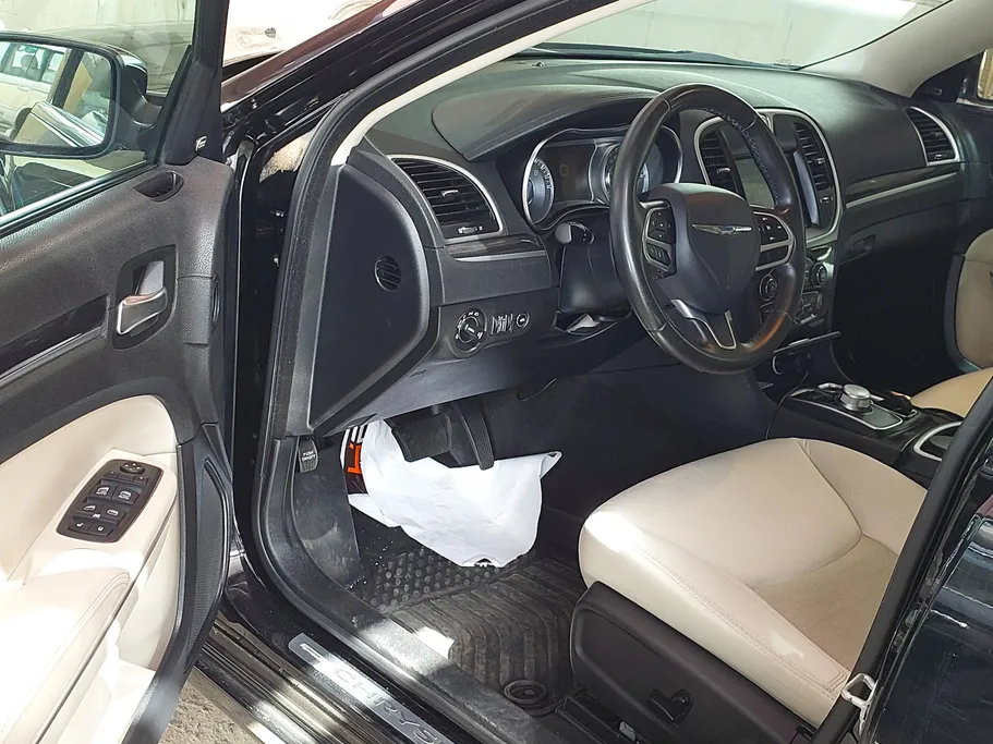 كرايسلر 300 LIMITED 2020 