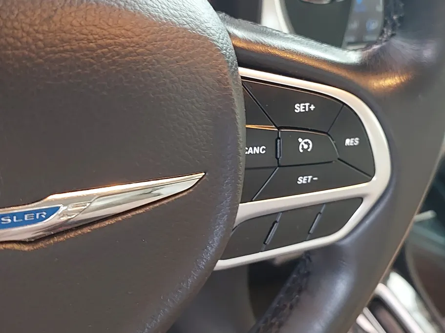 كرايسلر 300 LIMITED 2020 