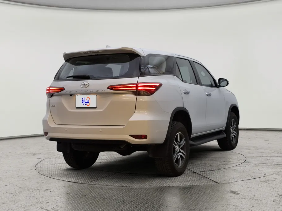 2025 Toyota Fortuner GX 