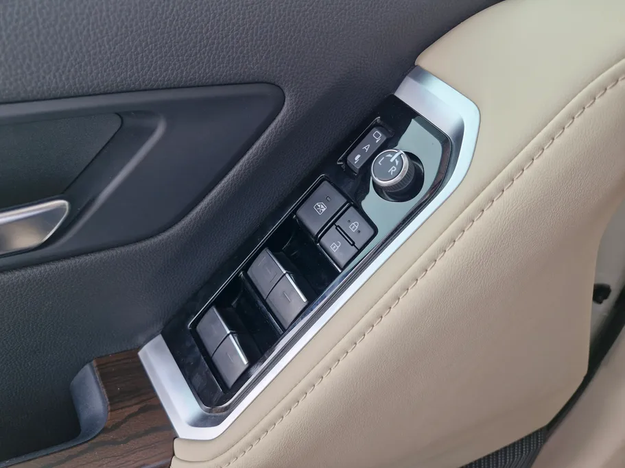 2023 Toyota Land Cruiser GXR4 