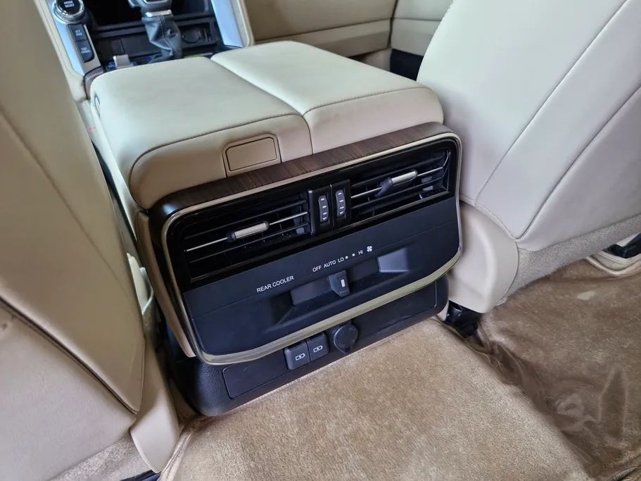 2023 Toyota Land Cruiser GXR4 
