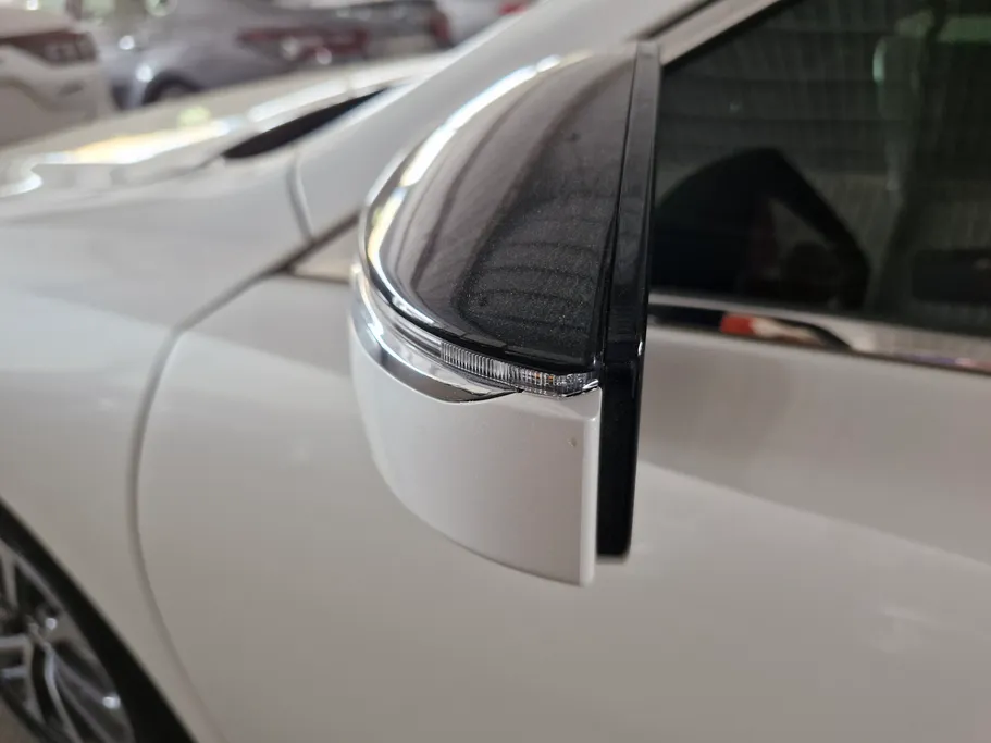 2024 Lexus ES 250 AA Elegant 