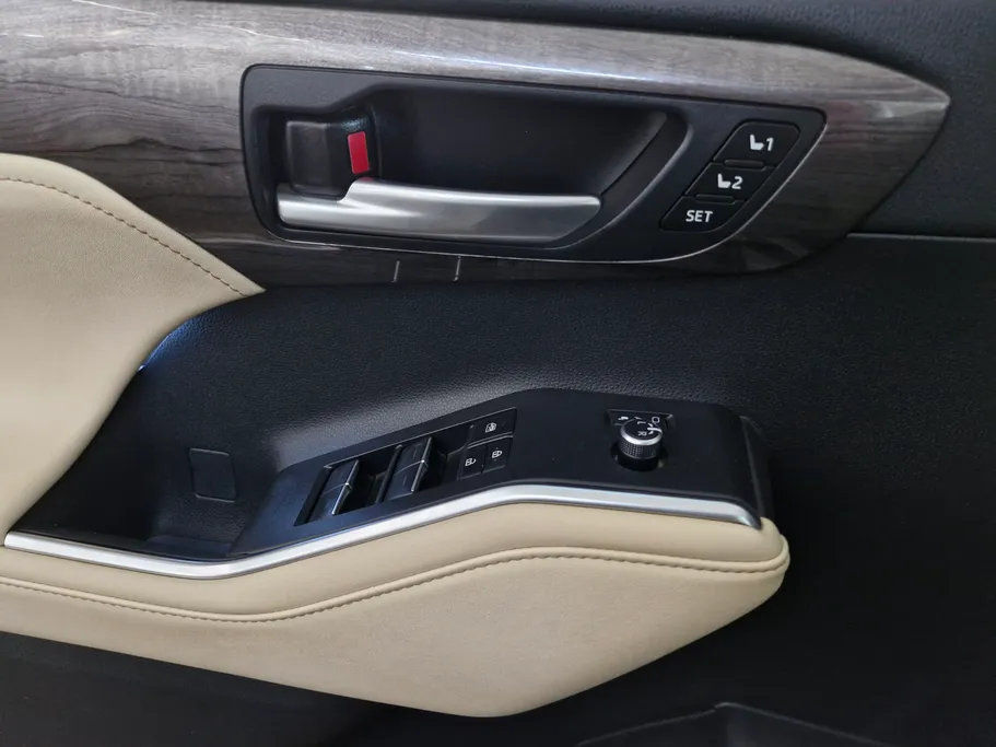 2024 Toyota Highlander Limited 