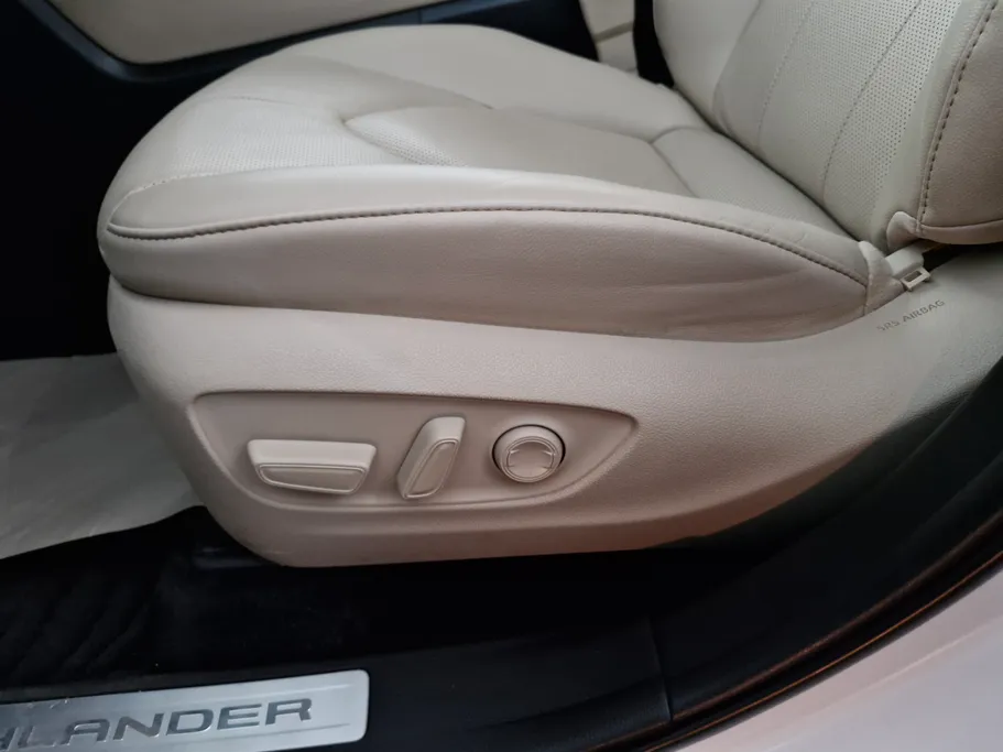 2024 Toyota Highlander Limited 