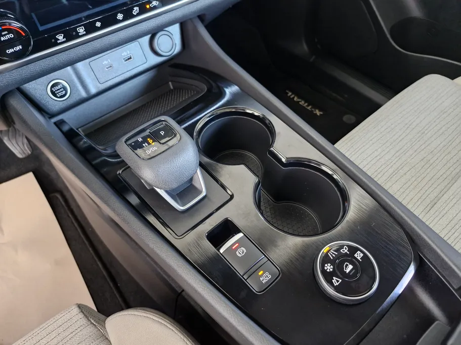 2023 Nissan Xtrail SV Plus 
