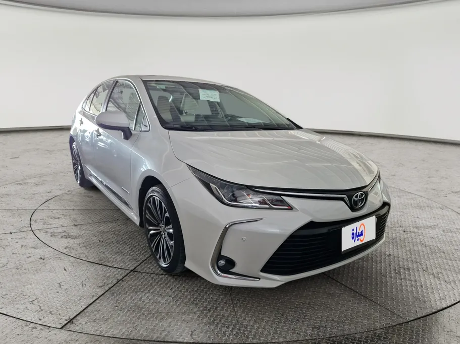 تويوتا كورولا XLI Executive Moonroof 2022 