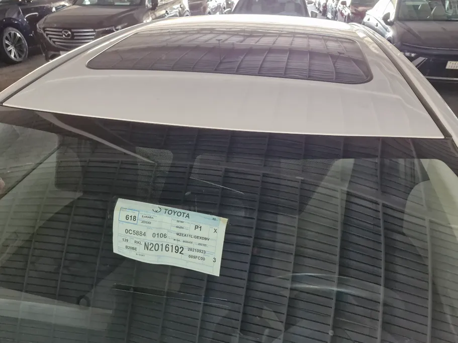 تويوتا كورولا XLI Executive Moonroof 2022 