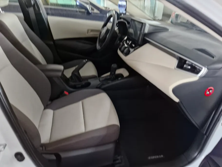 تويوتا كورولا XLI Executive Moonroof 2022 