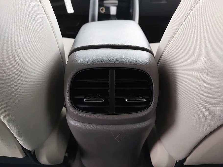 2023 Hyundai Elantra Smart 