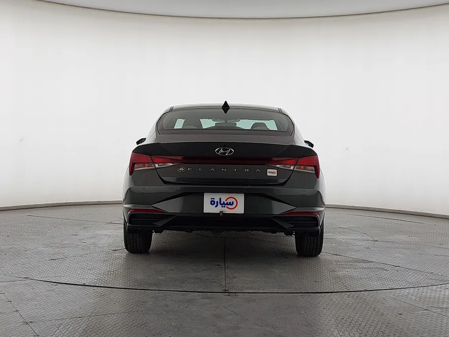 2023 Hyundai Elantra Smart 