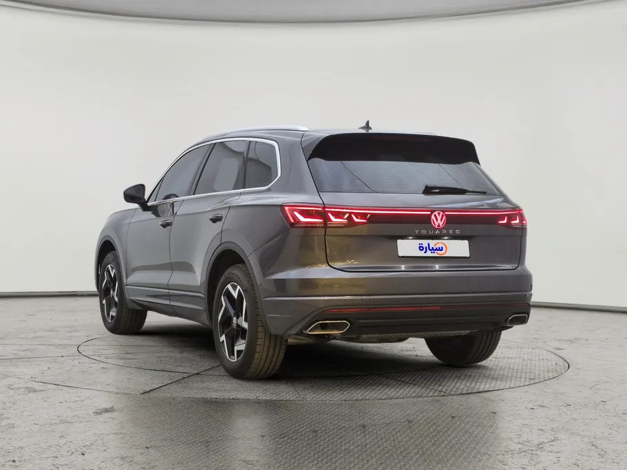2024 Volkswagen Touareg  