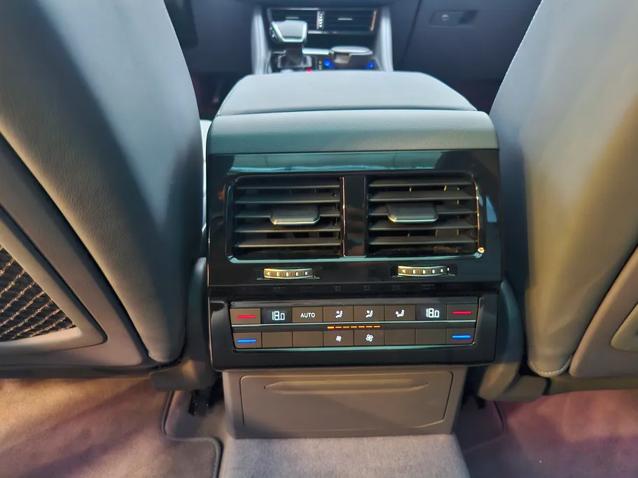 2024 Volkswagen Touareg  