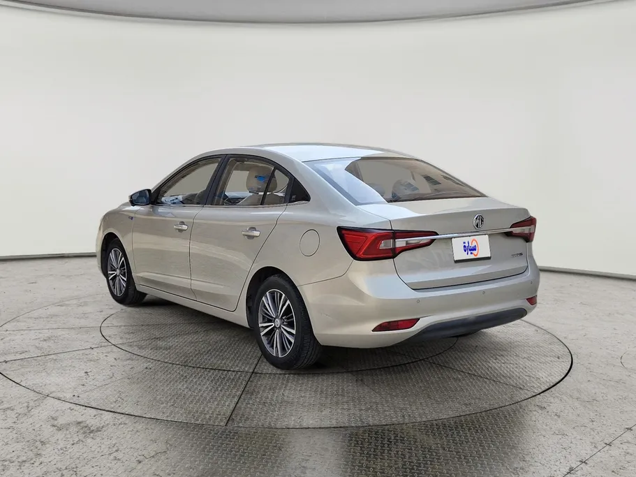 2022 MG 5 LUX 