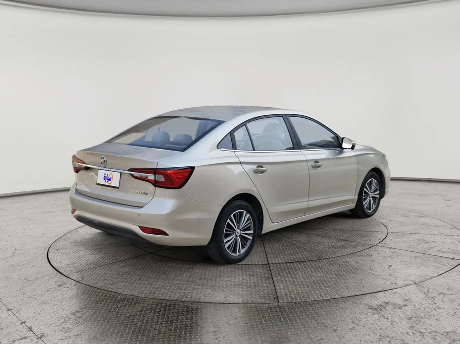 2022 MG 5 LUX 