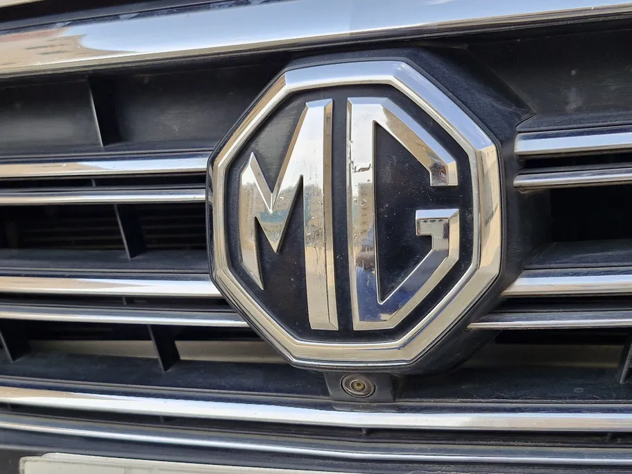 2022 MG 5 LUX 