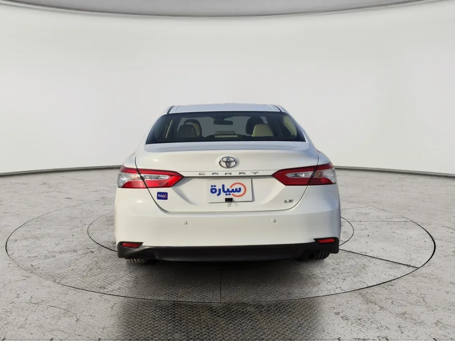 2020 Toyota Camry  LE 