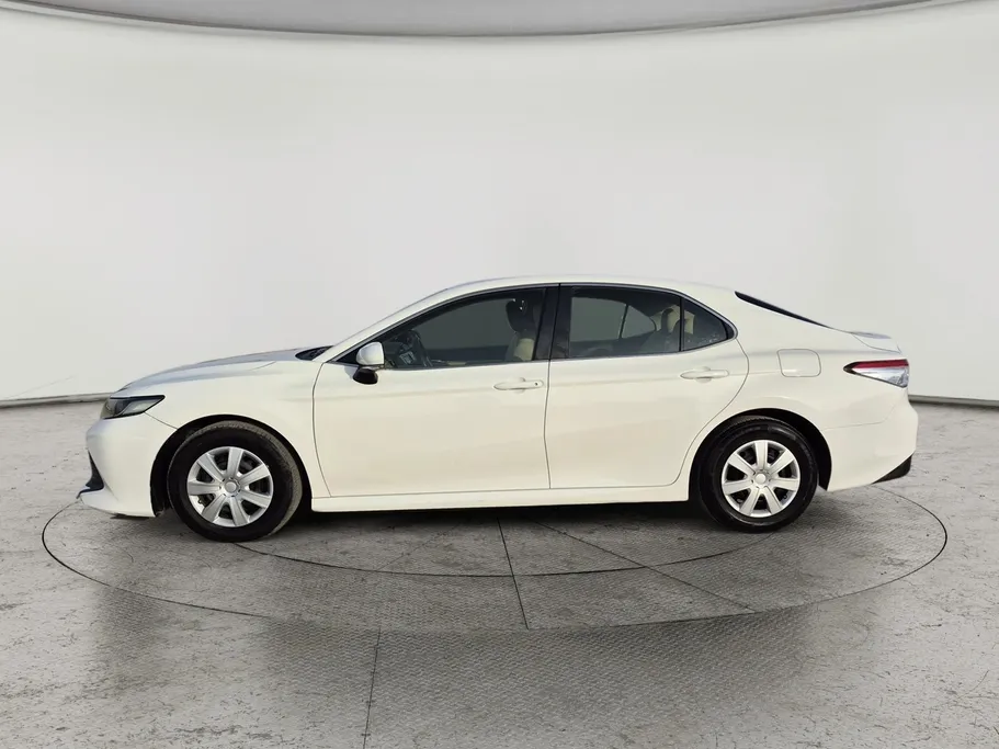 2020 Toyota Camry  LE 