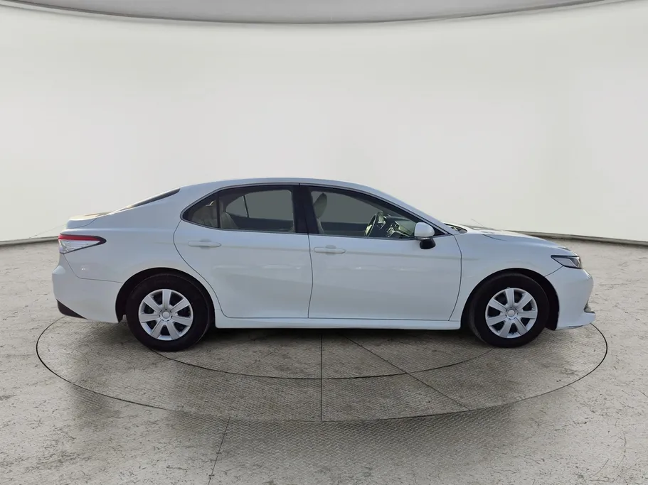 2020 Toyota Camry  LE 