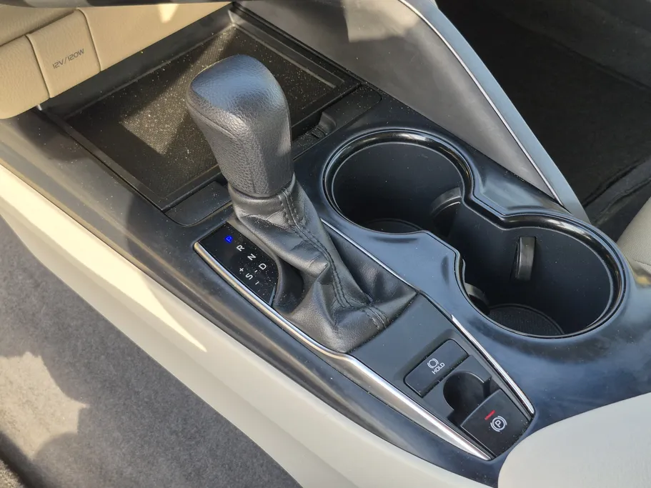 2020 Toyota Camry  LE 