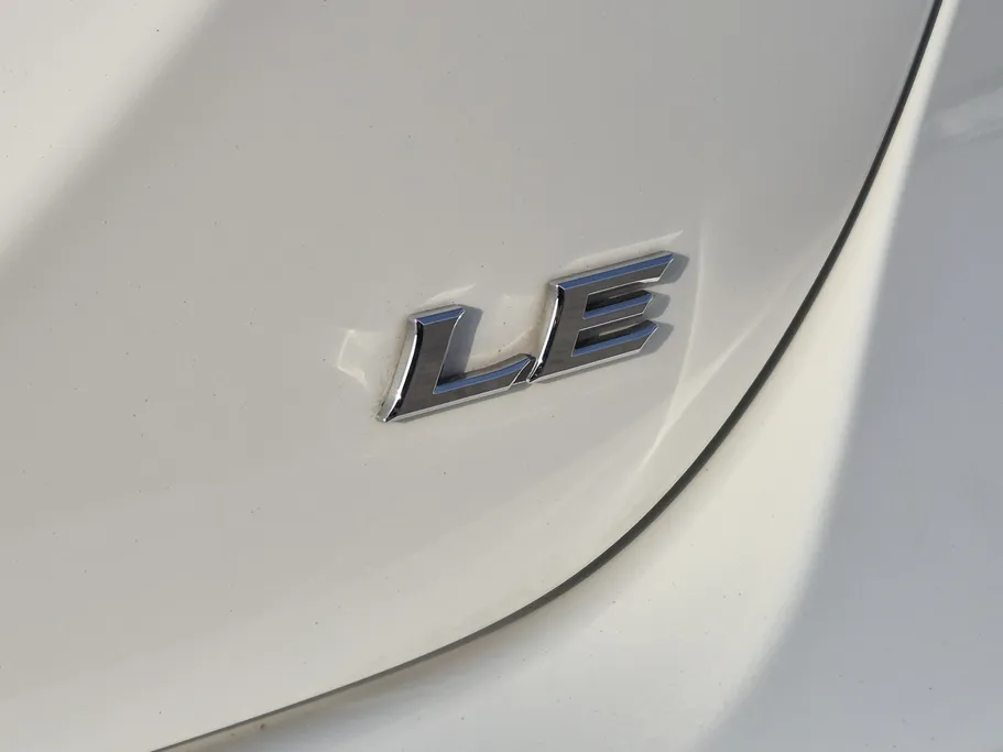 2020 Toyota Camry  LE 