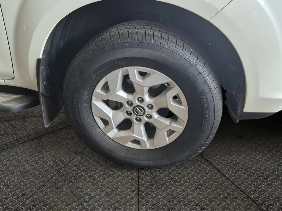 2021 نيسان Xterra Titanium 