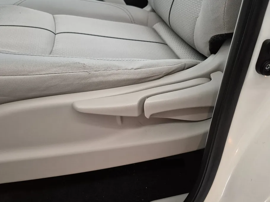 2021 نيسان Xterra Titanium 