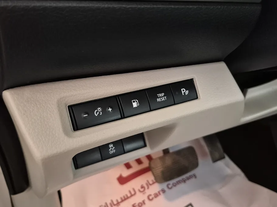 2021 نيسان Xterra Titanium 