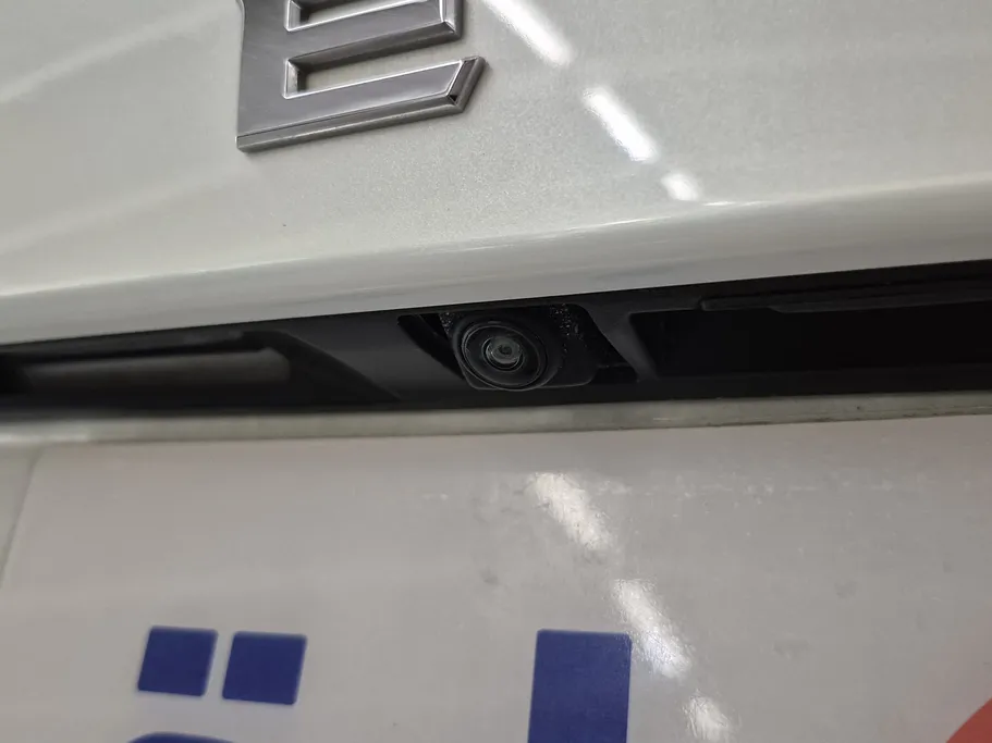 2021 نيسان Xterra Titanium 