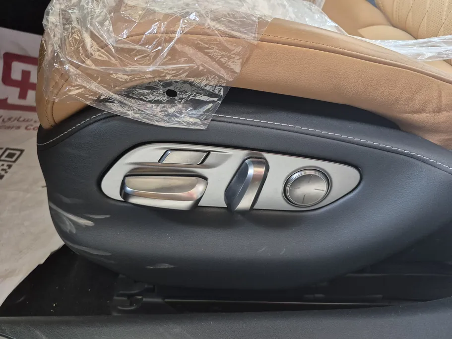لكزس LS 500 HH Hybrid Plus 2022 