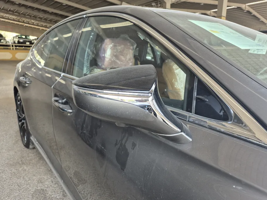 لكزس LS 500 HH Hybrid Plus 2022 
