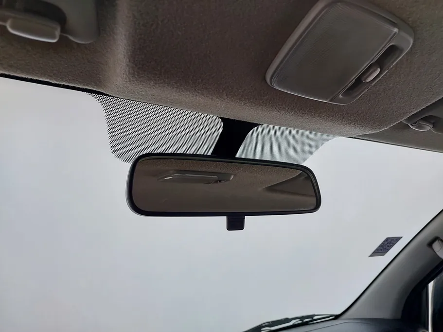 نيسان باص اورفان MT بضاعه 2021 