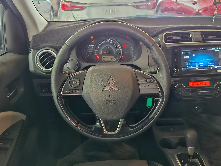 ميتسوبيشي اتراج GLX HL 2023 