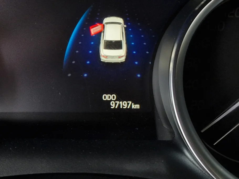 2020 Toyota Camry  SE 