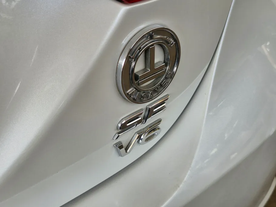 2020 Toyota Camry  SE 