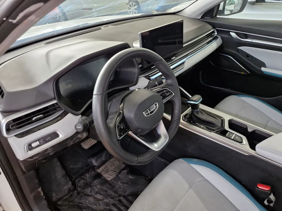 2025 Geely Emgrand GF 