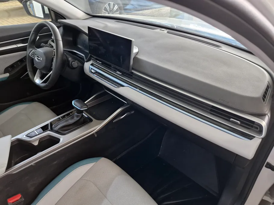 2025 Geely Emgrand GF 