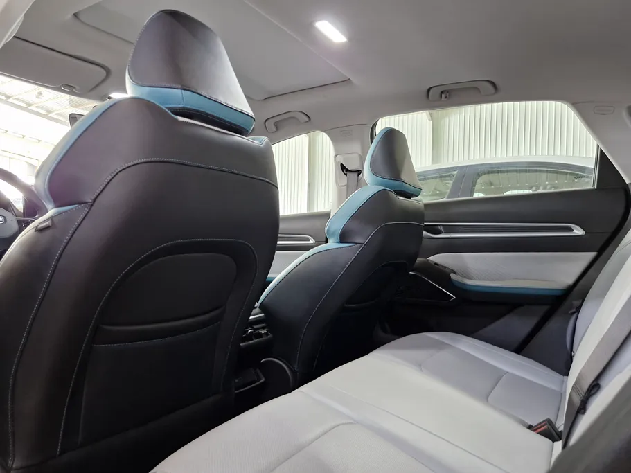 2025 Geely Emgrand GF 
