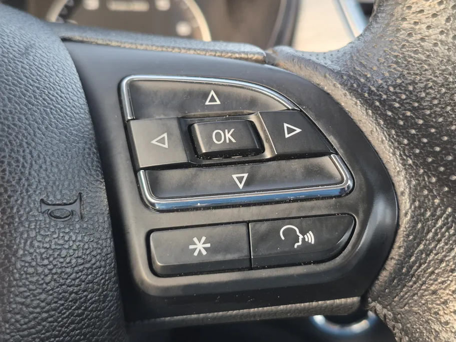 2022 MG 5 LUX 