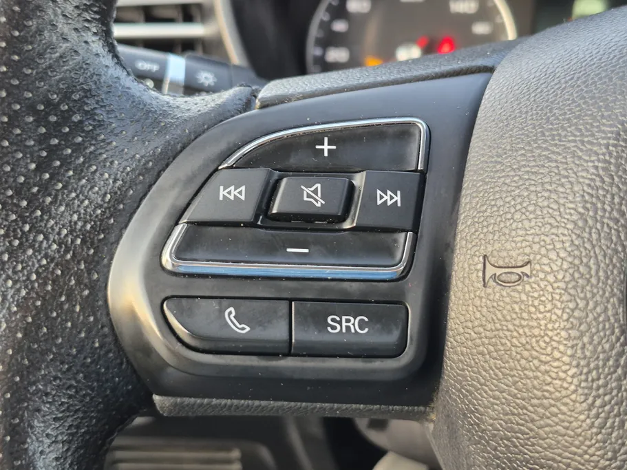 2022 MG 5 LUX 