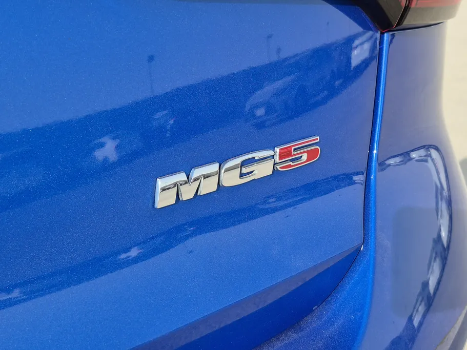 2022 MG 5 LUX 