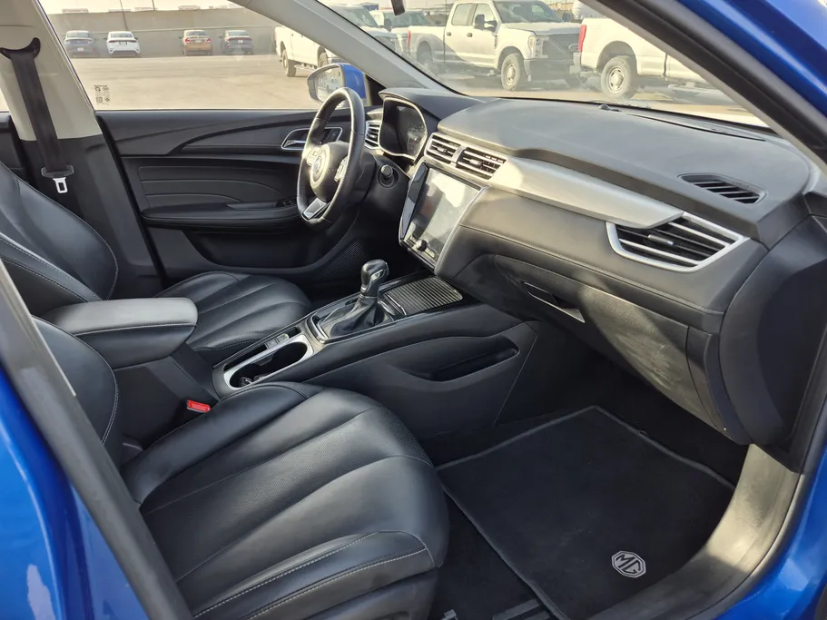 2022 MG 5 LUX 