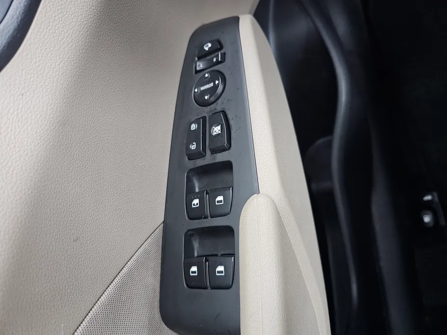 2021 Hyundai Accent Mid 