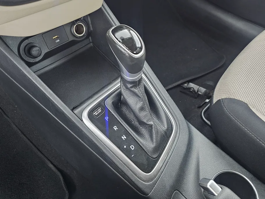 2021 Hyundai Accent Mid 