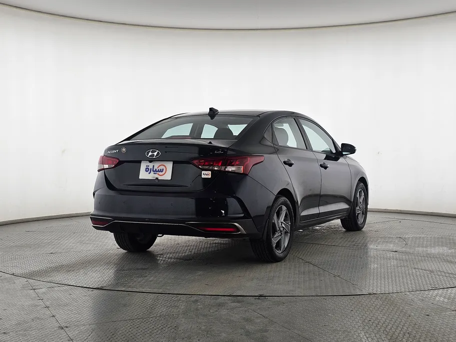 2021 Hyundai Accent Mid 