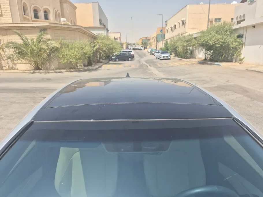 تويوتا كامري LE HEV 2025 
