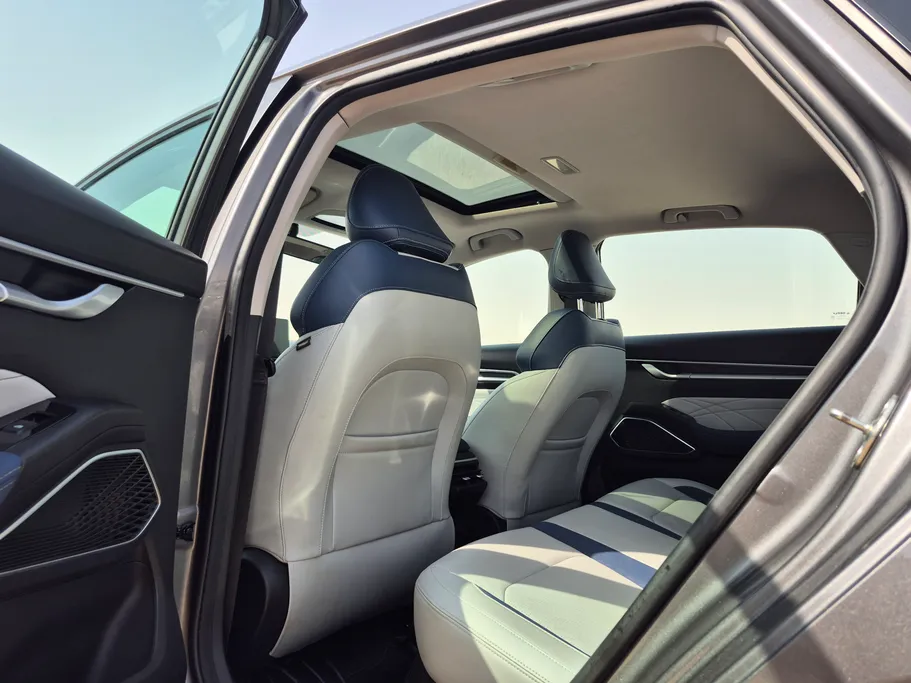 2023 Geely Emgrand GF 