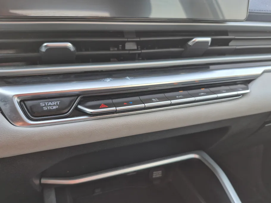 2023 Geely Emgrand GF 